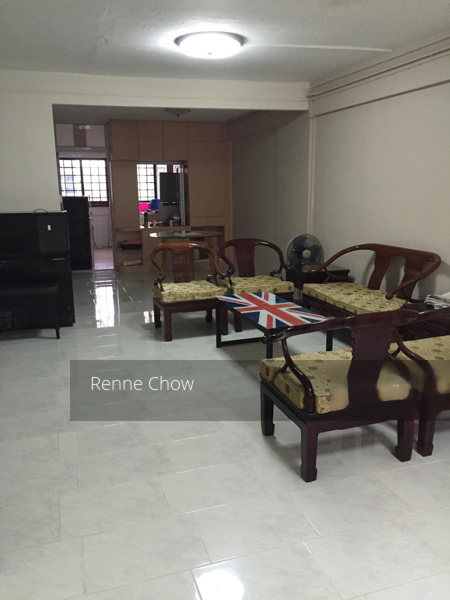 Serangoon Avenue 4 thumbnail photo